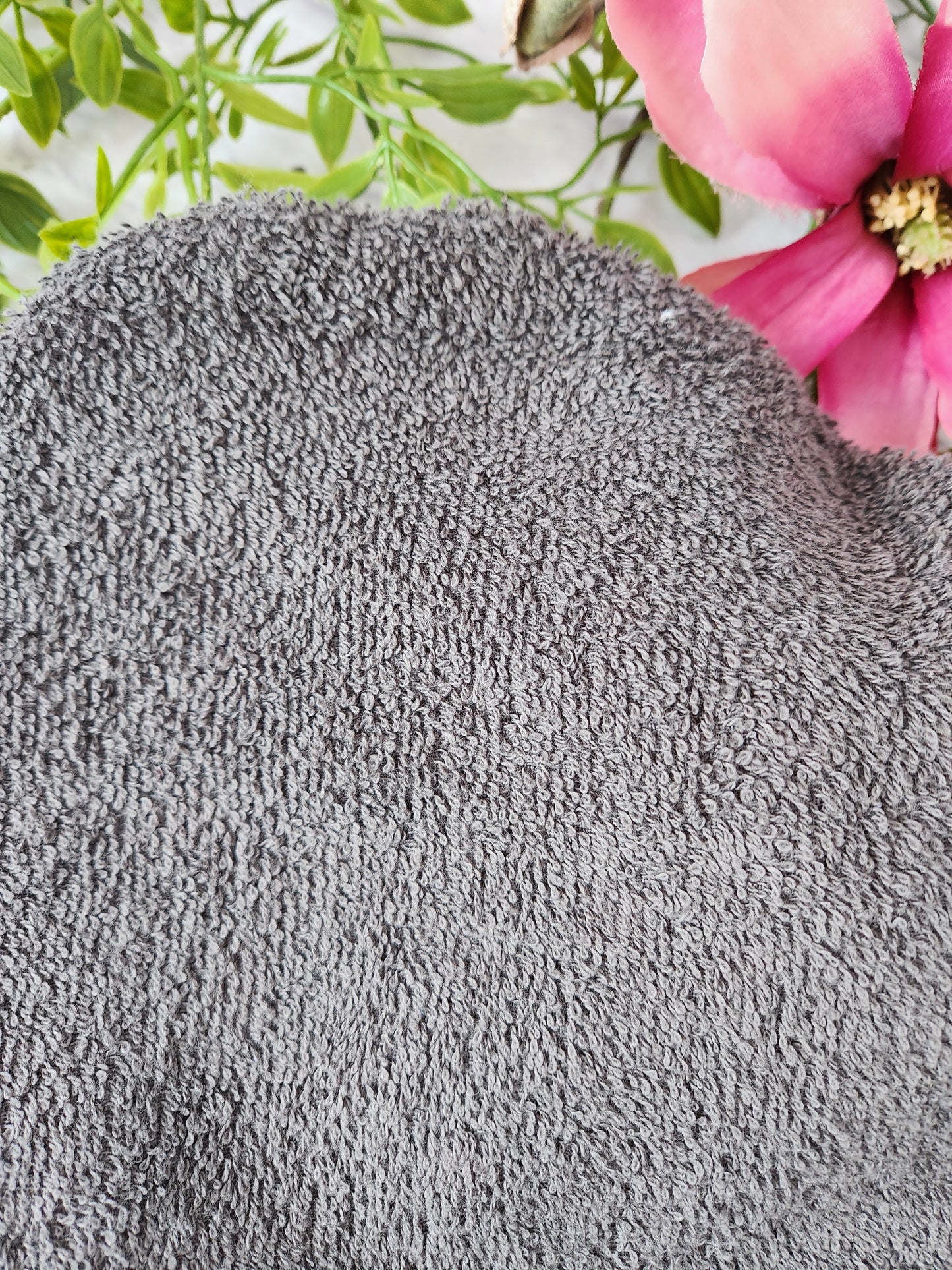 Stoffdetail Turban Handtuch dunkelgrau  