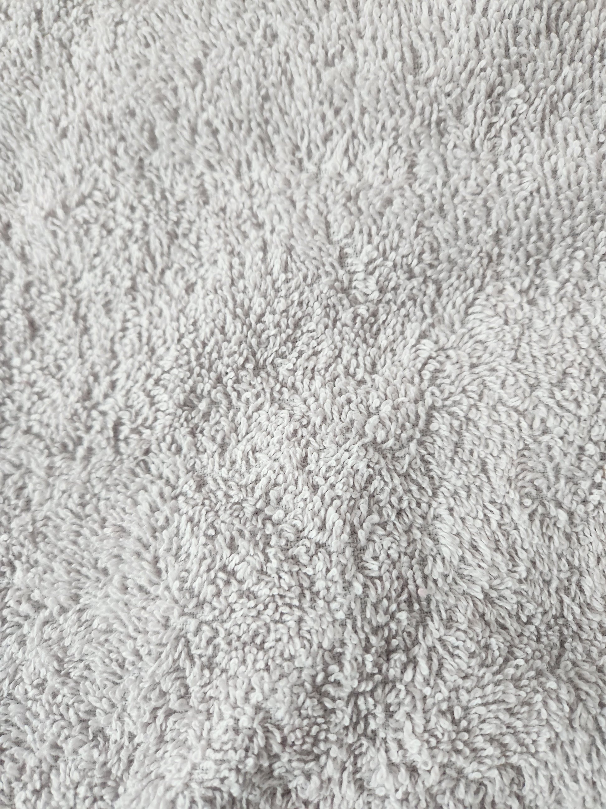 Stoffdetail Turban Handtuch in hellgrau 